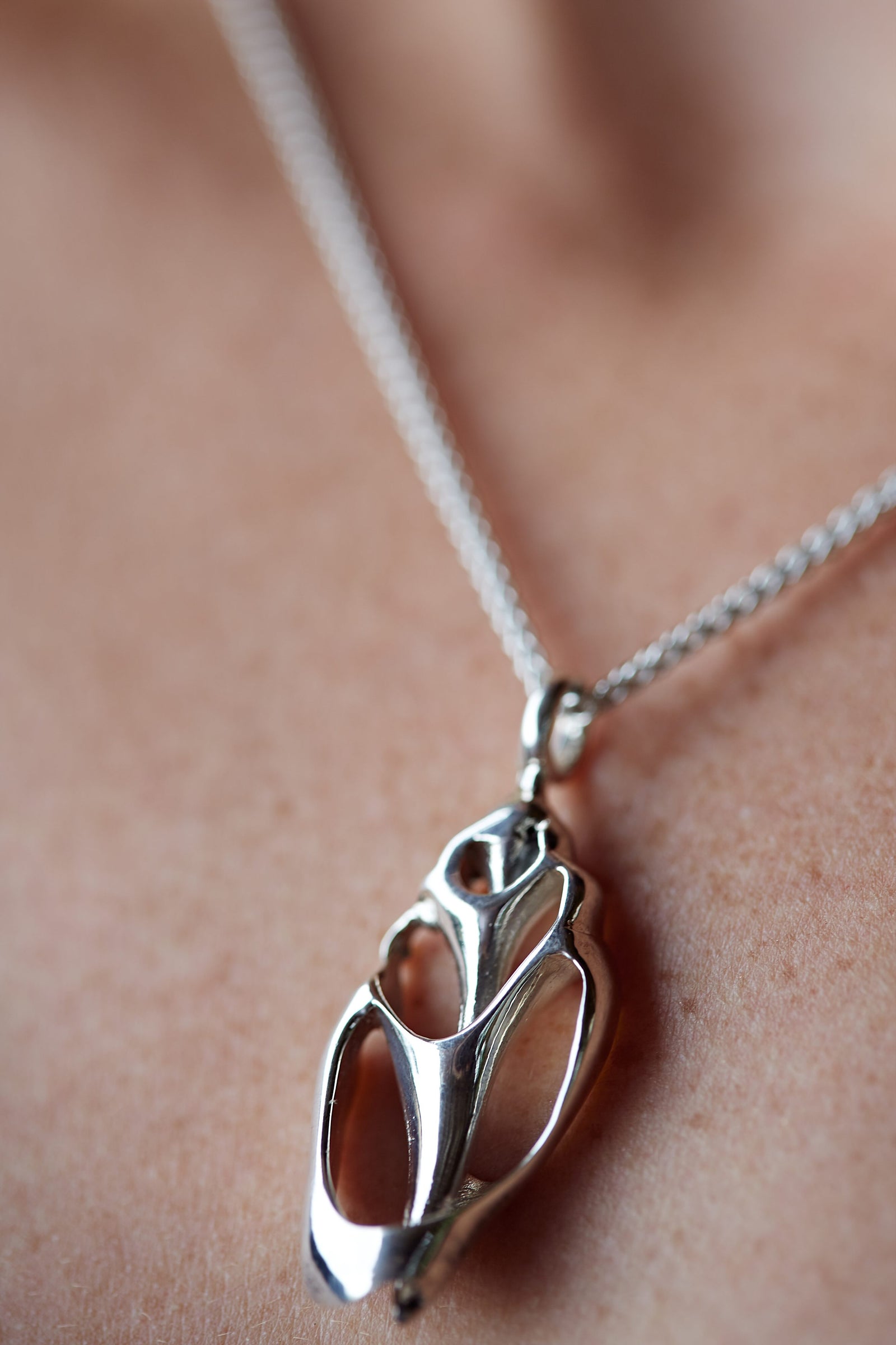 Organic Shell Structure Sterling Silver Pendant Necklace on Sterling silver chain