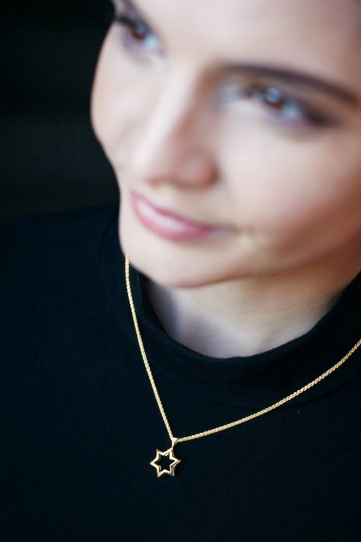 Gold Star Pendant Necklace for her