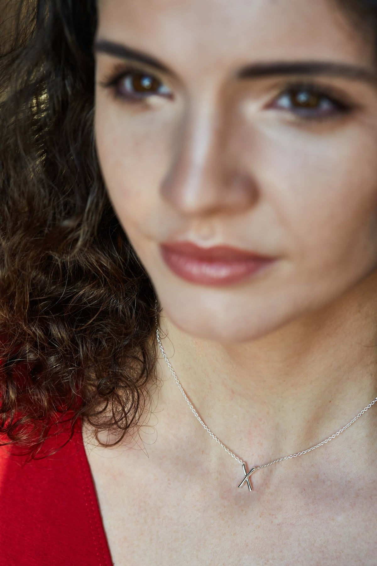 Elegant Sterling Silver Little Kiss Necklace in Sterling Silver