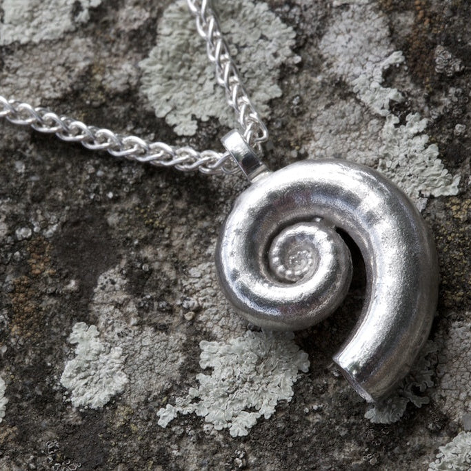 Sterling silver Sprirula number nine question-mark pendant necklace